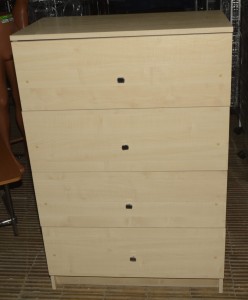 Dresser with 4 shelves 120 cm x 80 cm x 44 cm