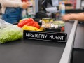 przekladka nastepny klient na tasmie kasowej montip.jpg