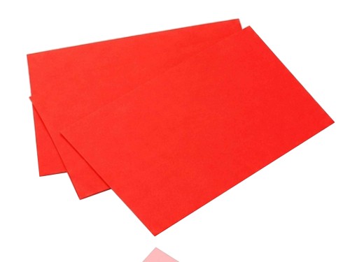 etykiety kartonowe czerwone 9,5x6,9 cm 50 szt. montip.jpg